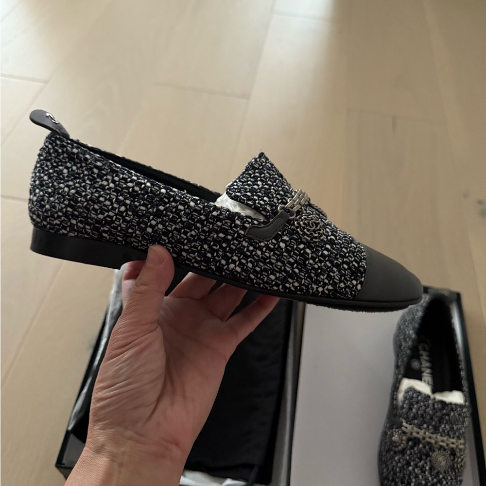 Authentic Pre-owned Chanel flat shoes size EUR 36 - Picture 3 of 8